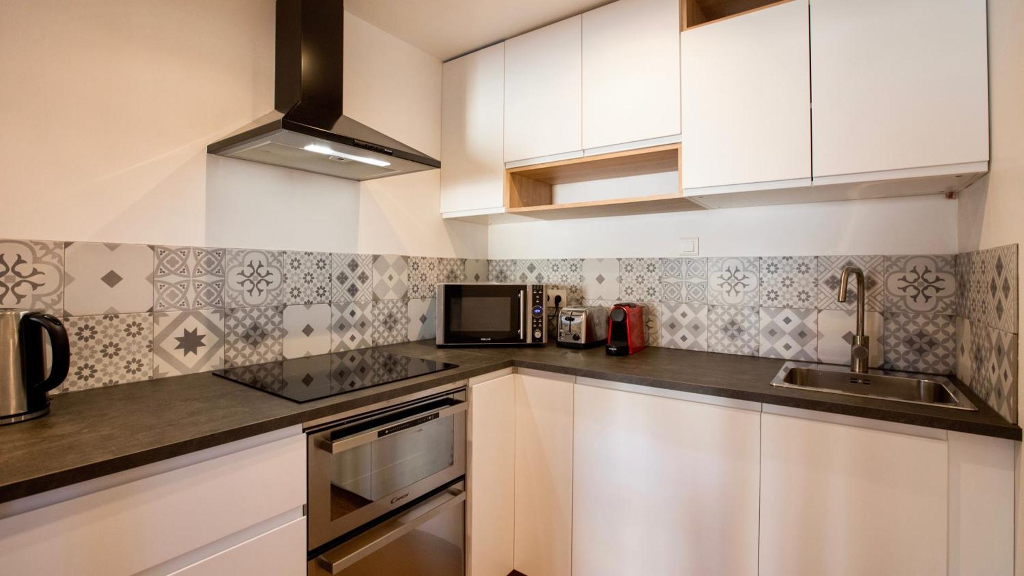 Home Chic Home - Les Toits De Sainte-Ursule 蒙彼利埃 外观 照片
